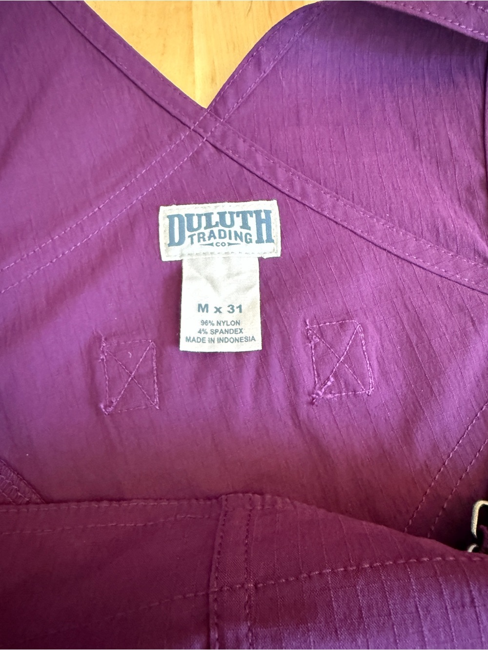 NEW* Duluth Trading 🌺🪻Heirloom Gardening Bib Overalls in Purple Size M NWT - Picture 7 of 10